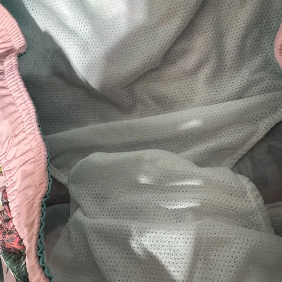 Goodfellow & Co Pink Floral Women's Shorts - Picture 3 of 3